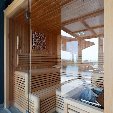 - Private Tennis Court, Sauna & Jacuzzi