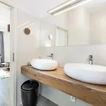 - Private Tennis Court, Sauna & Jacuzzi ヴィラ Krasica