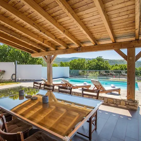 Villa Krasica *