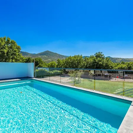 Villa Krasica *