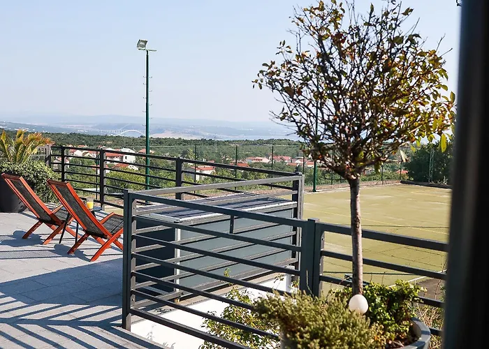 - Private Tennis Court, Sauna & Jacuzzi Villa