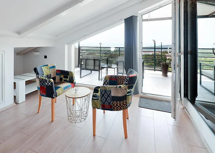 - Private Tennis Court, Sauna & Jacuzzi * Krasica (Primorje-Gorski Kotar)