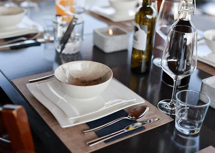 Villa - Private Tennis Court, Sauna & Jacuzzi